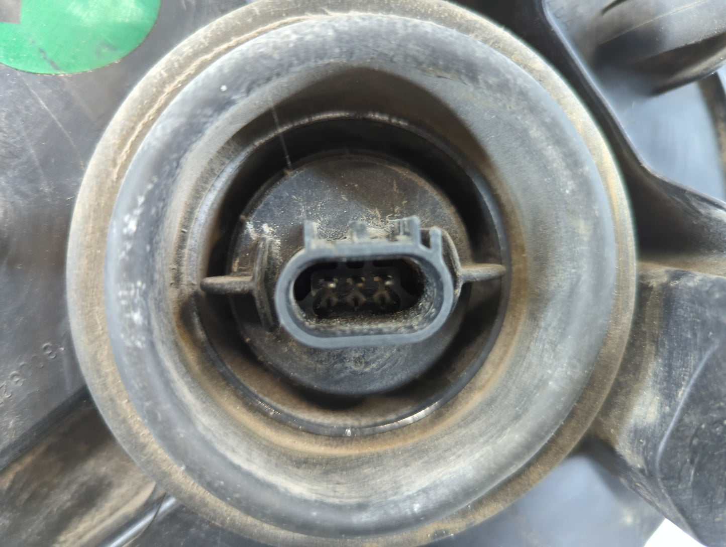 2007-2010 Jeep Compass Driver Left Oem Head Light Headlight Lamp - Oemusedautoparts1.com