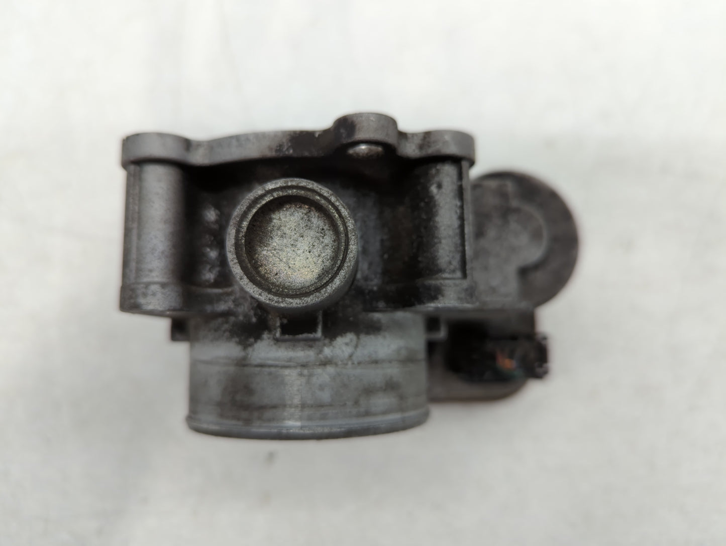 2009 Jeep Compass Throttle Body P/N:04891735AC Fits Fits 2007 2008 2010 2011 2012 2013 2014 2015 2016 2017 2018 OEM Used Aut