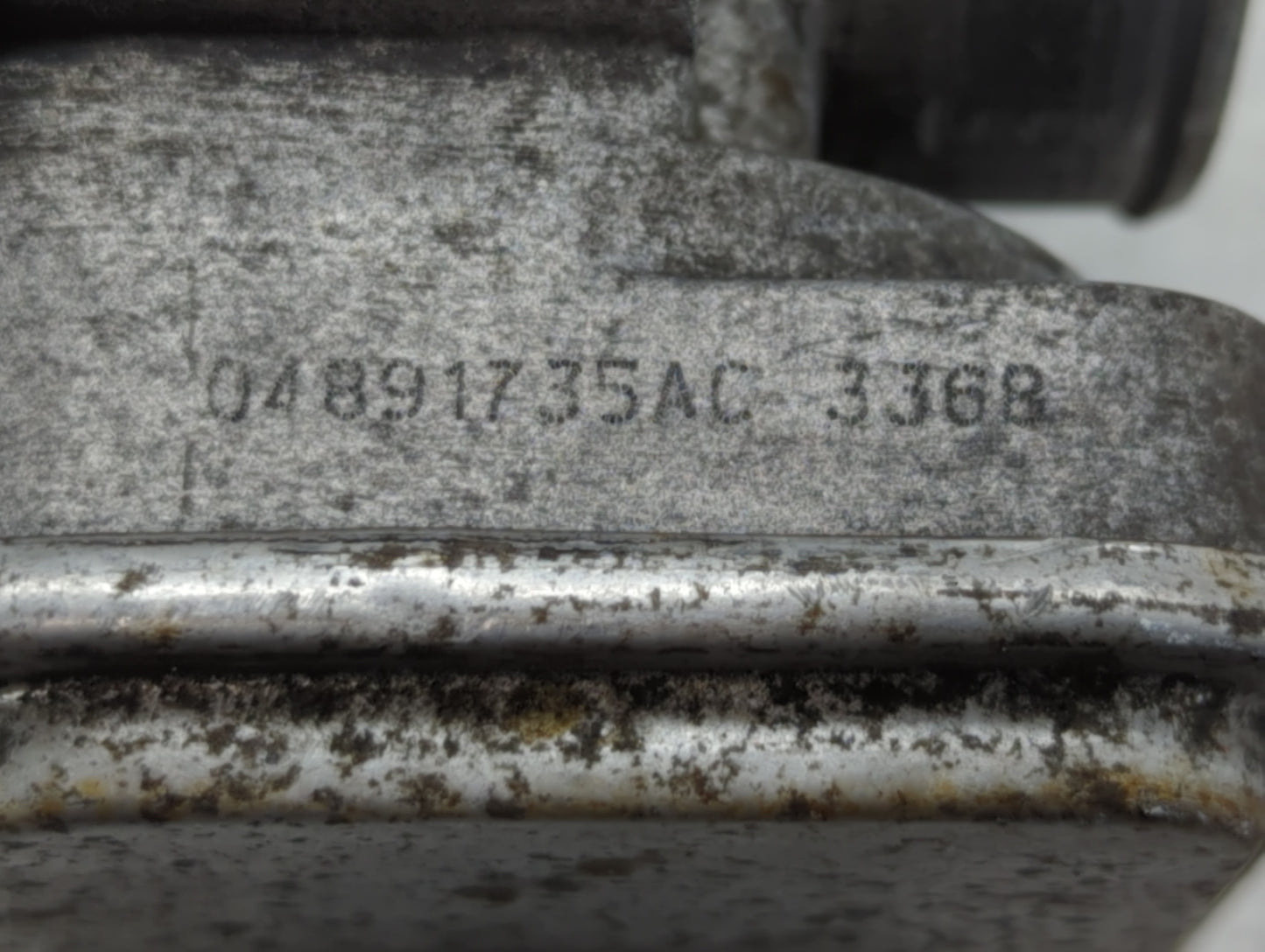 2009 Jeep Compass Throttle Body P/N:04891735AC Fits Fits 2007 2008 2010 2011 2012 2013 2014 2015 2016 2017 2018 OEM Used Aut