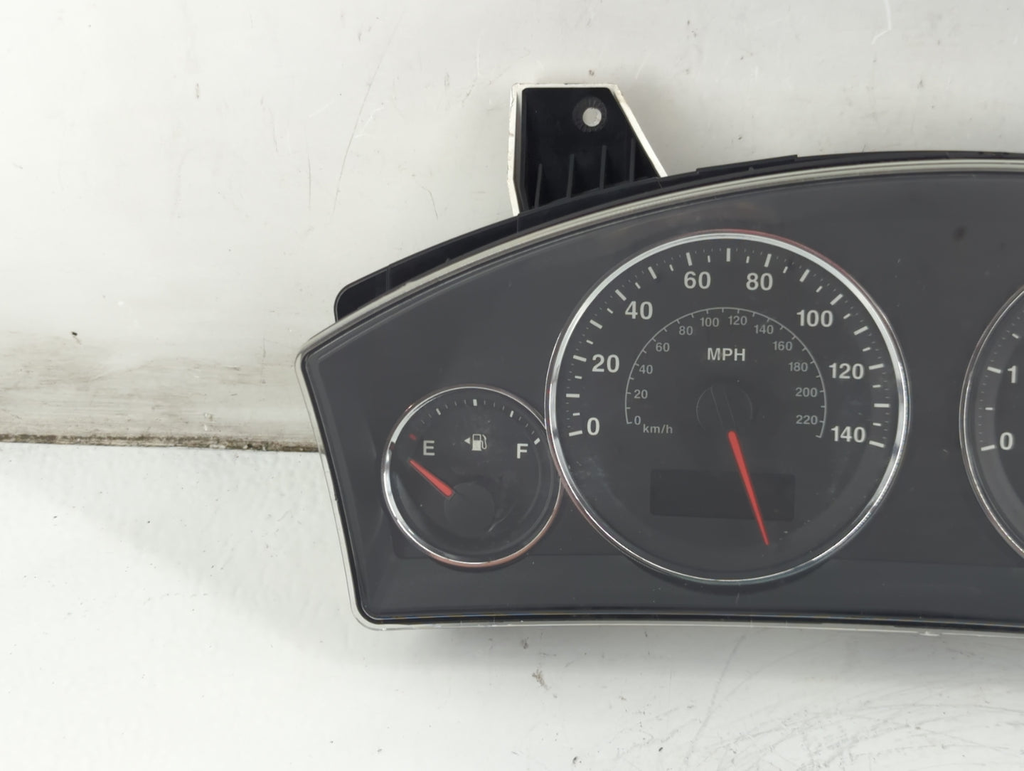 2009-2010 Jeep Grand Cherokee Instrument Cluster Speedometer Gauges P/N:05172500AF 05172500AG Fits Fits 2009 2010 OEM Used A