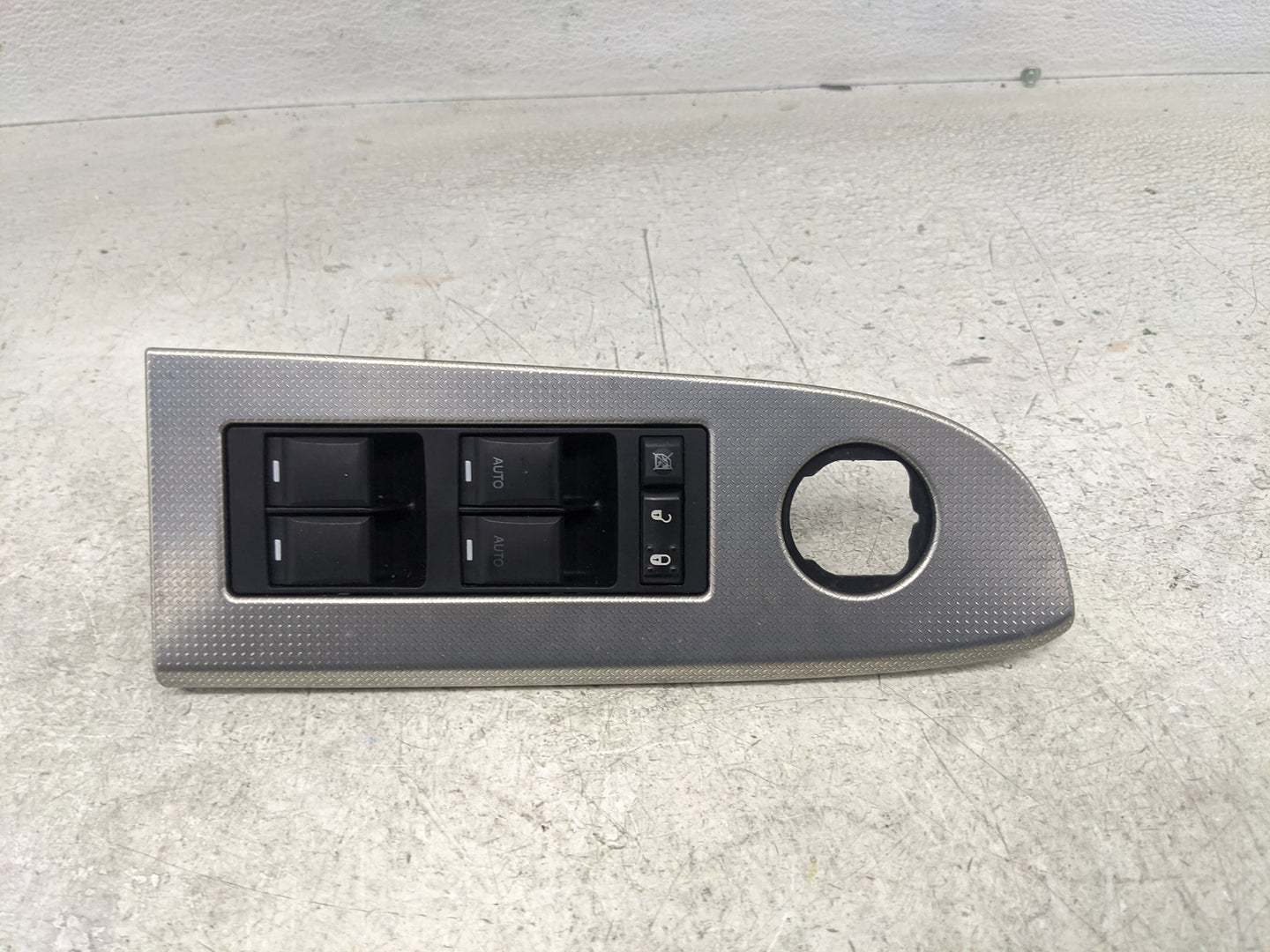 2006-2010 Jeep Grand Cherokee Master Power Window Switch Replacement Driver Side Left P/N:04602781AA Fits OEM Used Auto Part