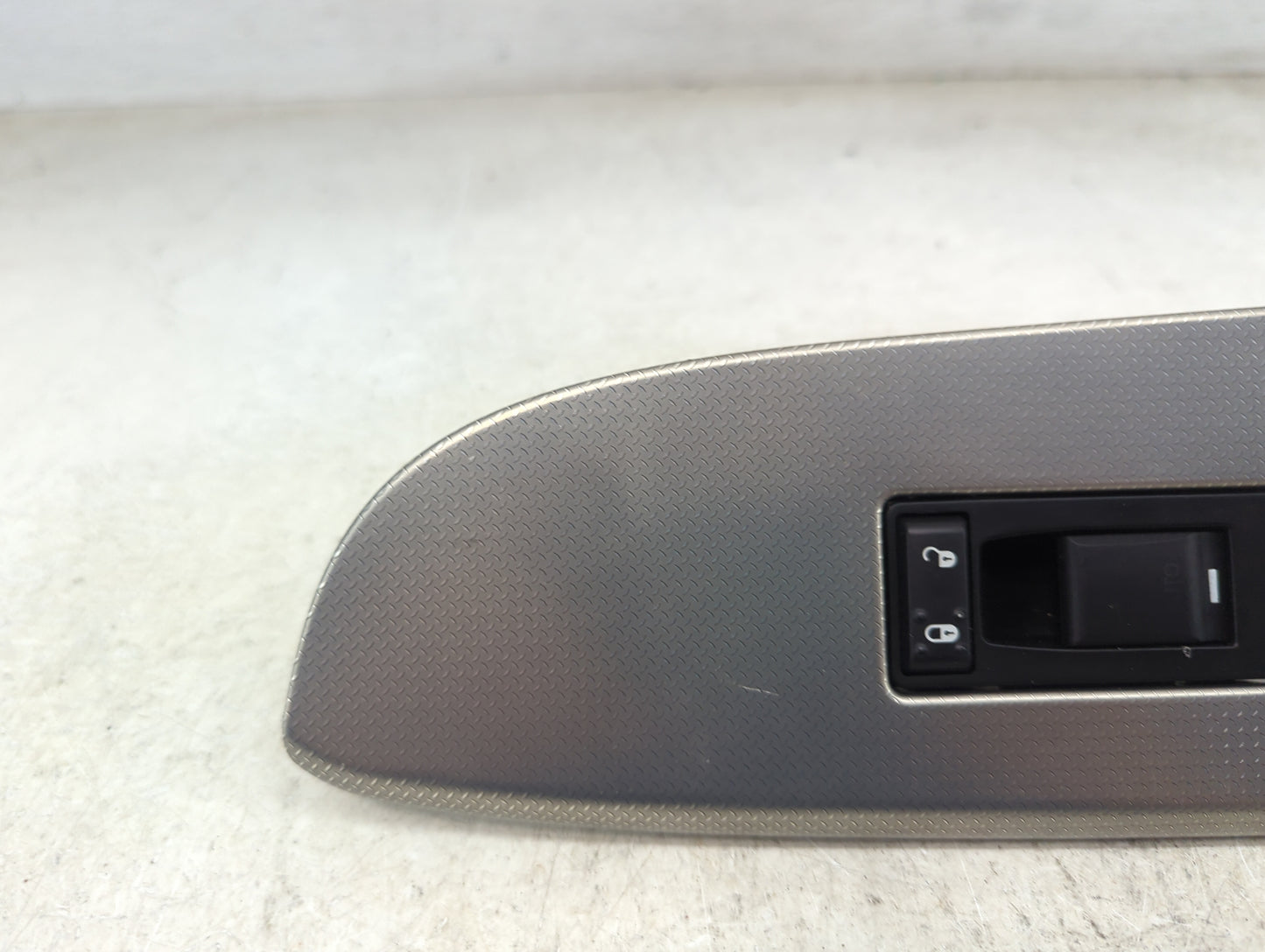 2009 Jeep Grand Cherokee Passenger Right Power Window Switch X3500600oa - Oemusedautoparts1.com