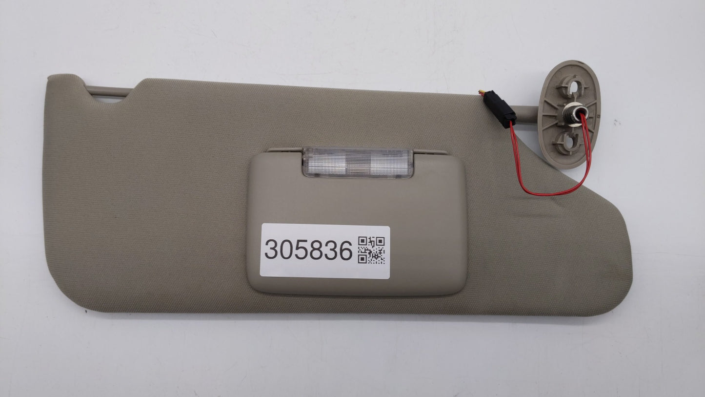 2005-2010 Jeep Grand Cherokee Sun Visor Shade Replacement Passenger Right Mirror Fits Fits 2005 2006 2007 2008 2009 2010 OEM