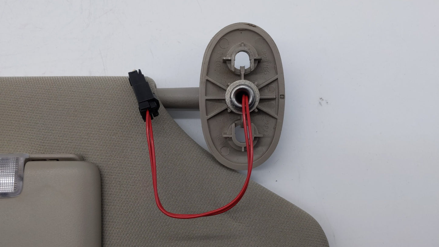 2005-2010 Jeep Grand Cherokee Sun Visor Shade Replacement Passenger Right Mirror Fits Fits 2005 2006 2007 2008 2009 2010 OEM