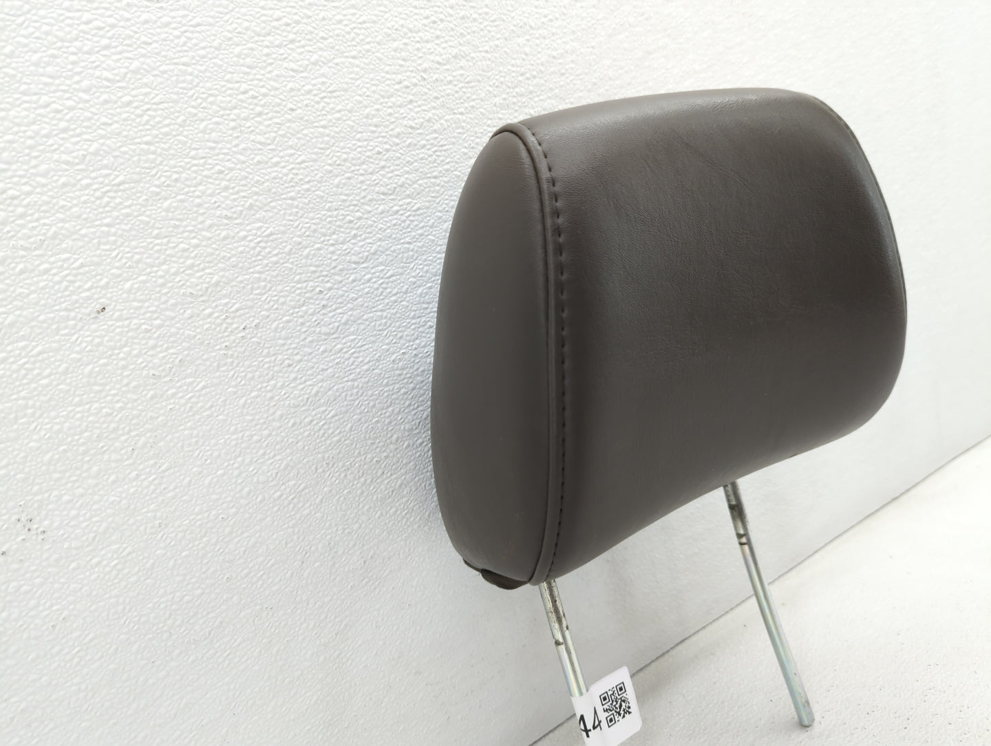 2009 Jeep Grand Cherokee Headrest Head Rest Front Driver Passenger Seat - Oemusedautoparts1.com