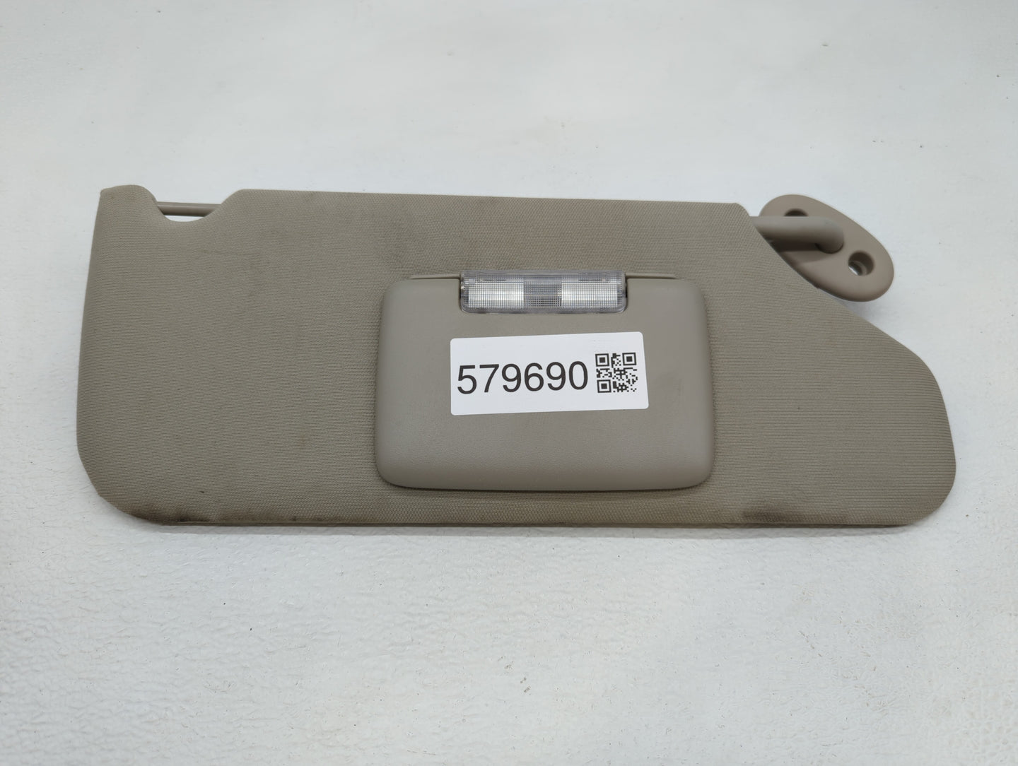2005-2010 Jeep Grand Cherokee Sun Visor Shade Replacement Passenger Right Mirror Fits Fits 2005 2006 2007 2008 2009 2010 OEM