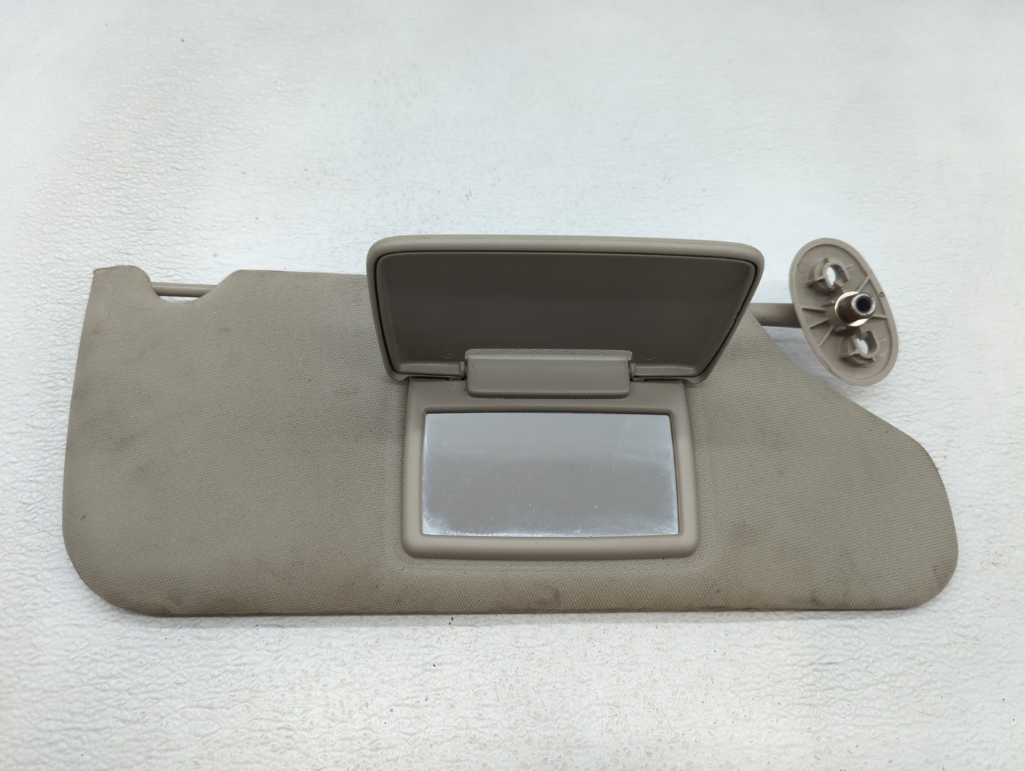 2005-2010 Jeep Grand Cherokee Sun Visor Shade Replacement Passenger Right Mirror Fits Fits 2005 2006 2007 2008 2009 2010 OEM
