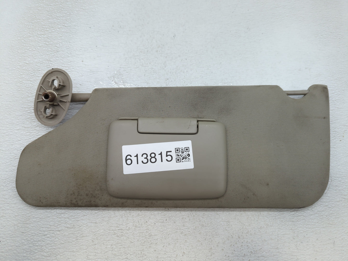2005-2010 Jeep Grand Cherokee Sun Visor Shade Replacement Driver Left Mirror Fits Fits 2005 2006 2007 2008 2009 2010 OEM Use