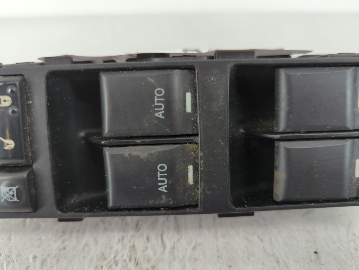 2007-2010 Jeep Grand Cherokee Master Power Window Switch Replacement Driver Side Left P/N:04602781AA Fits OEM Used Auto Part