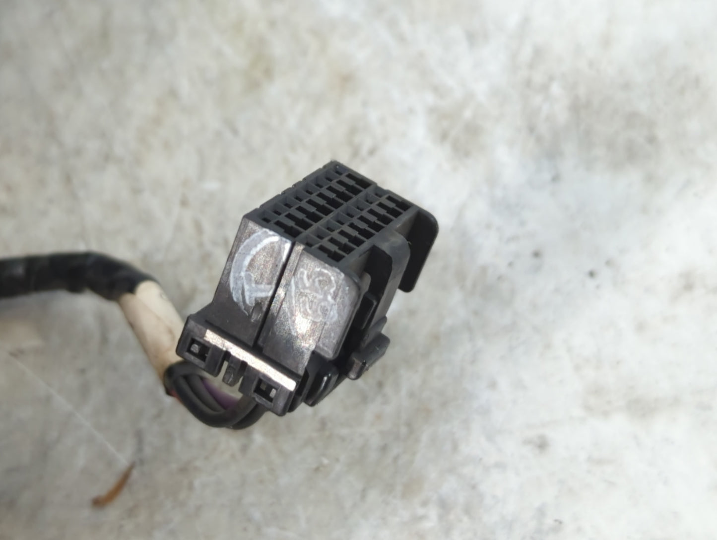 2005-2010 Jeep Grand Cherokee Passenger Side View Mirror - Right Door Mirror OEM Used - Oemusedautoparts1.com