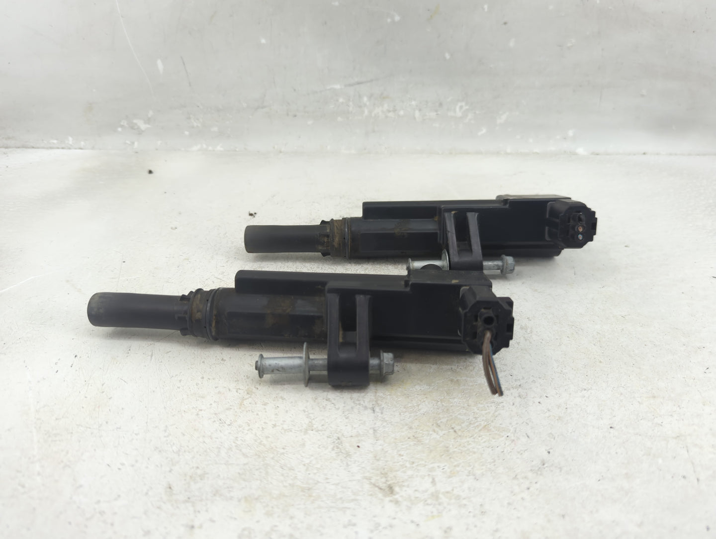 2009-2012 Jeep Liberty Ignition Coil Igniter Pack - Oemusedautoparts1.com