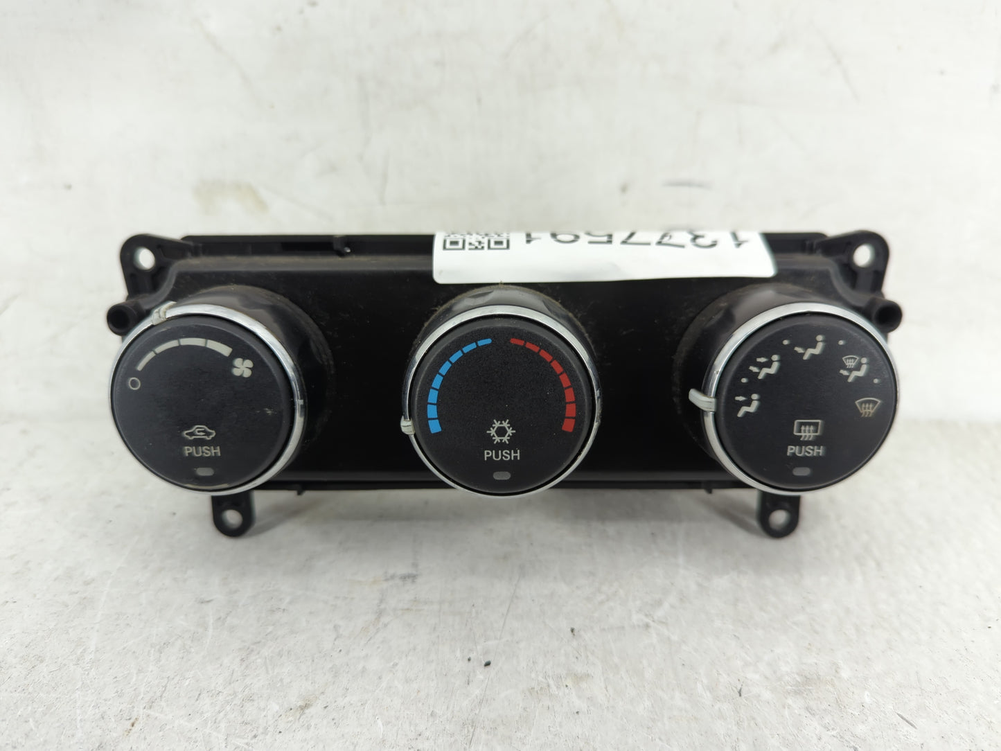 2008-2009 Jeep Liberty Climate Control Module Temperature AC/Heater Replacement P/N:P55111935AA Fits Fits 2008 2009 OEM Used
