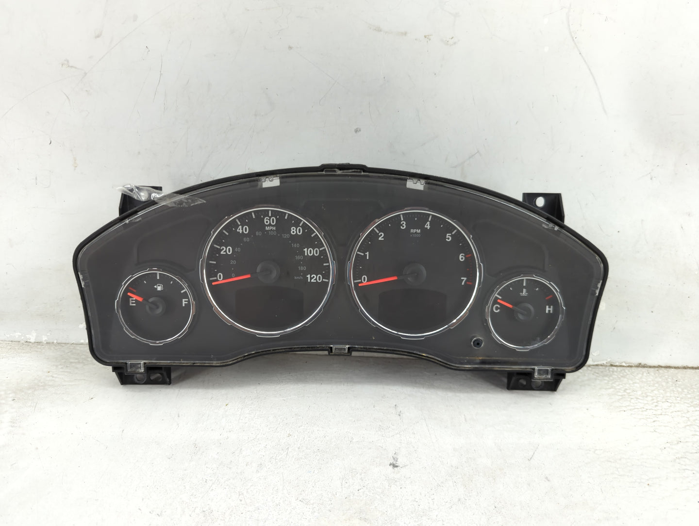 2009 Jeep Liberty Instrument Cluster Speedometer Gauges P/N:P05172752AC T5IQ0569BA784 Miles: Fits OEM Used Auto Parts - Oemu