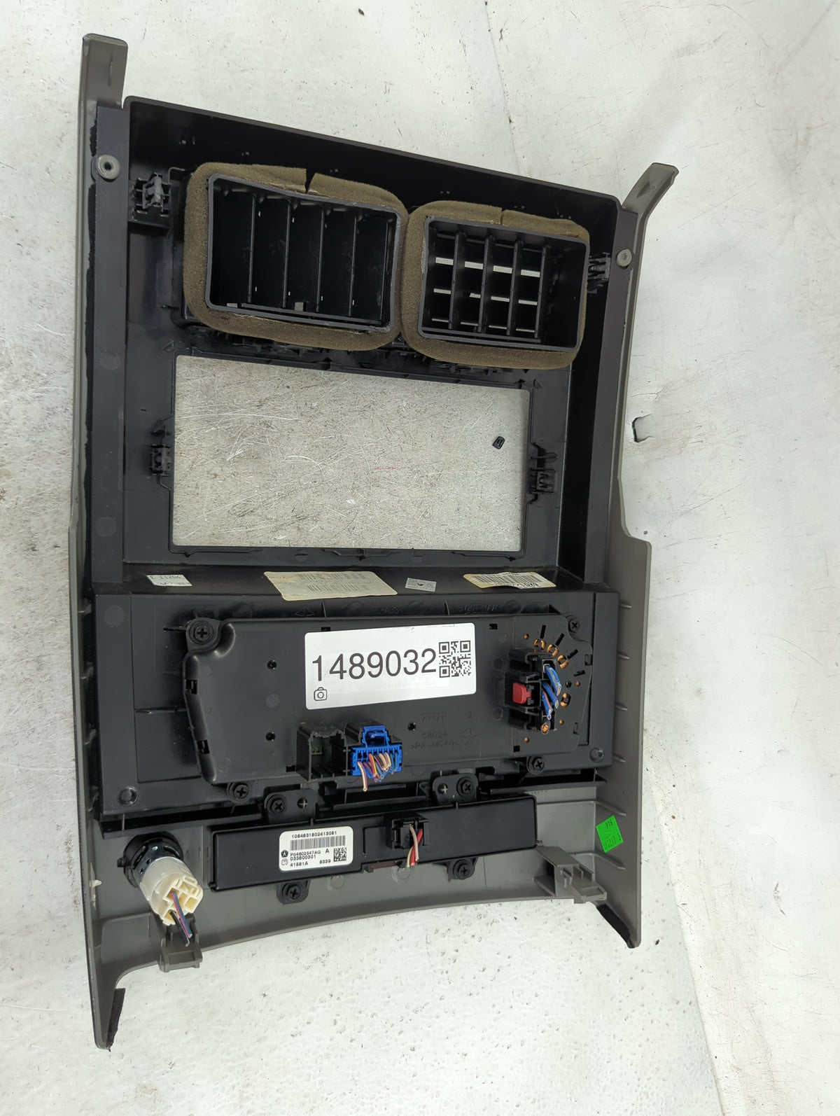 2008-2009 Jeep Liberty Climate Control Module Temperature AC/Heater Replacement P/N:P04602547AG 033800301 Fits Fits 2008 200