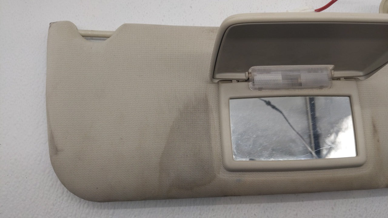 2008-2012 Jeep Liberty Sun Visor Shade Replacement Passenger Right Mirror Fits Fits 2008 2009 2010 2011 2012 OEM Used Auto P