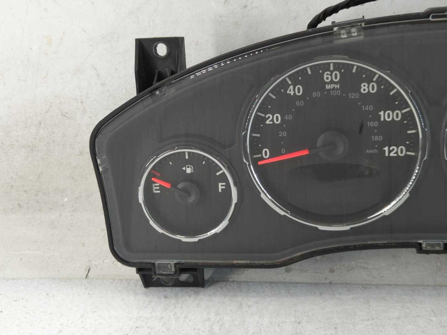 2009 Jeep Liberty Instrument Cluster Speedometer Gauges P/N:P05172752AB Fits OEM Used Auto Parts - Oemusedautoparts1.com