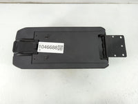 2009-2010 Jeep Patriot Center Console Armrest Cover Lid Fits Fits 2009 2010 OEM Used Auto Parts - Oemusedautoparts1.com