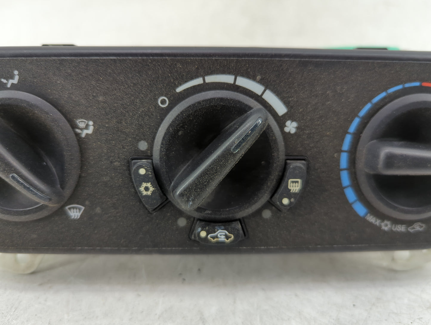 2007-2009 Jeep Patriot Climate Control Module Temperature AC/Heater Replacement P/N:P55111874AF Fits Fits 2007 2008 2009 OEM