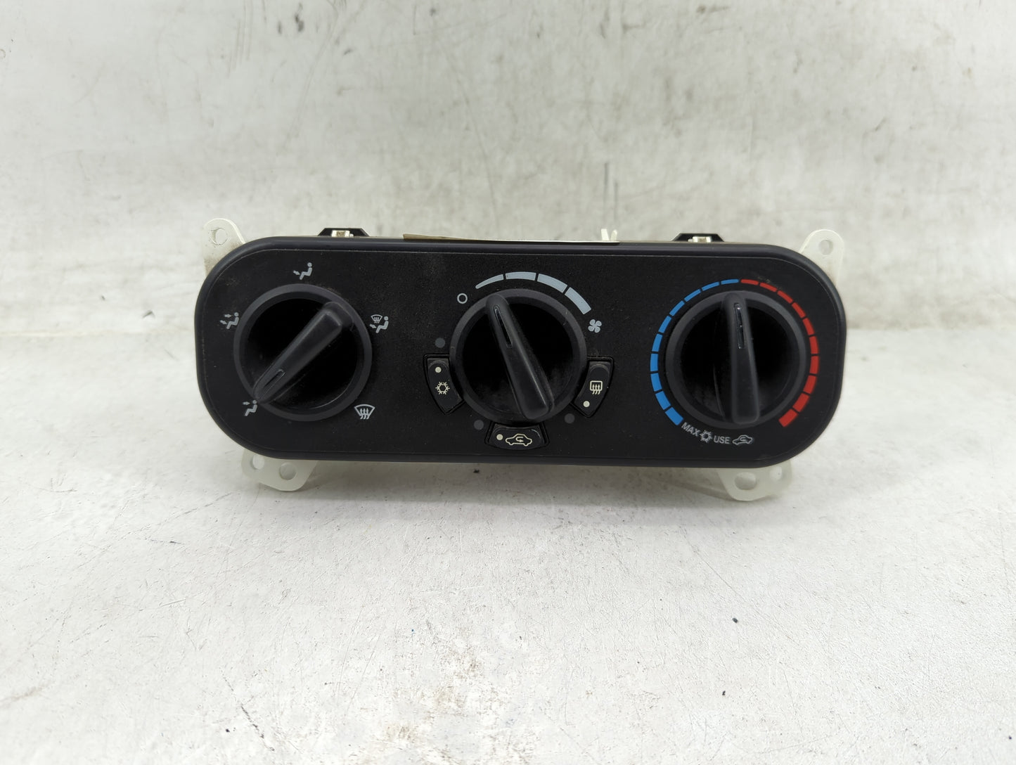 2007-2009 Jeep Patriot Climate Control Module Temperature AC/Heater Replacement P/N:P55111874AF Fits Fits 2007 2008 2009 OEM