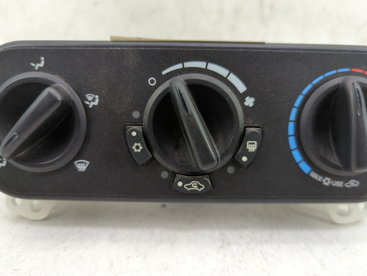 2007-2009 Jeep Patriot Climate Control Module Temperature AC/Heater Replacement P/N:P55111874AF Fits Fits 2007 2008 2009 OEM