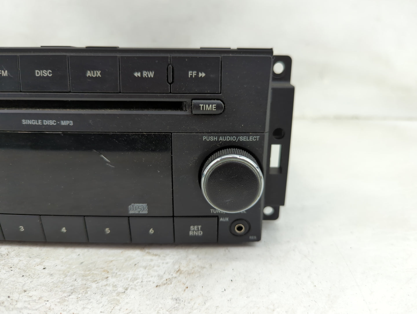 2009-2010 Jeep Patriot Radio AM FM Cd Player Receiver Replacement P/N:P68021159AD Fits Fits 2008 2009 2010 OEM Used Auto Par