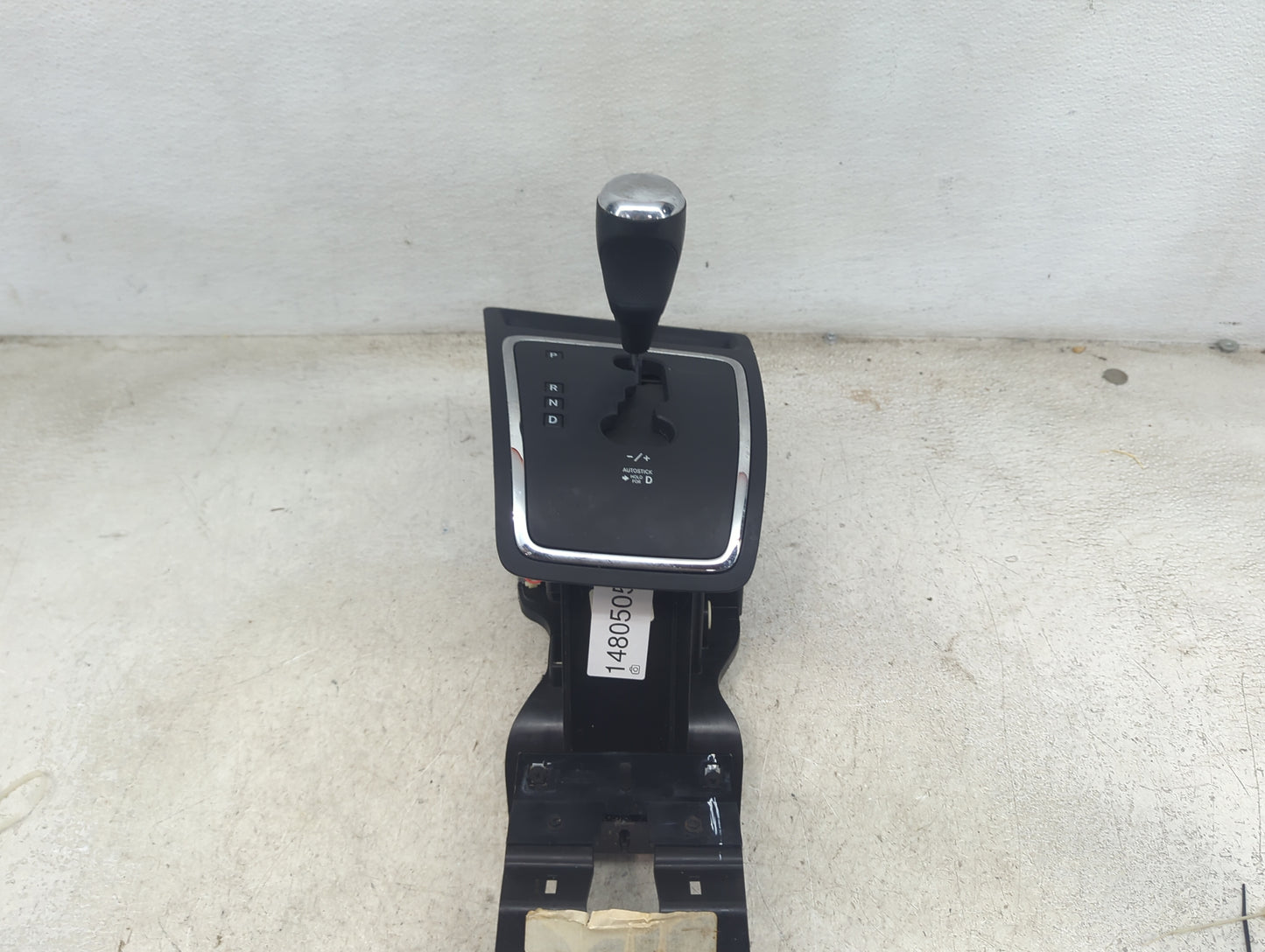 2009 Jeep Patriot Floor Console Assembly Shifter - Oemusedautoparts1.com