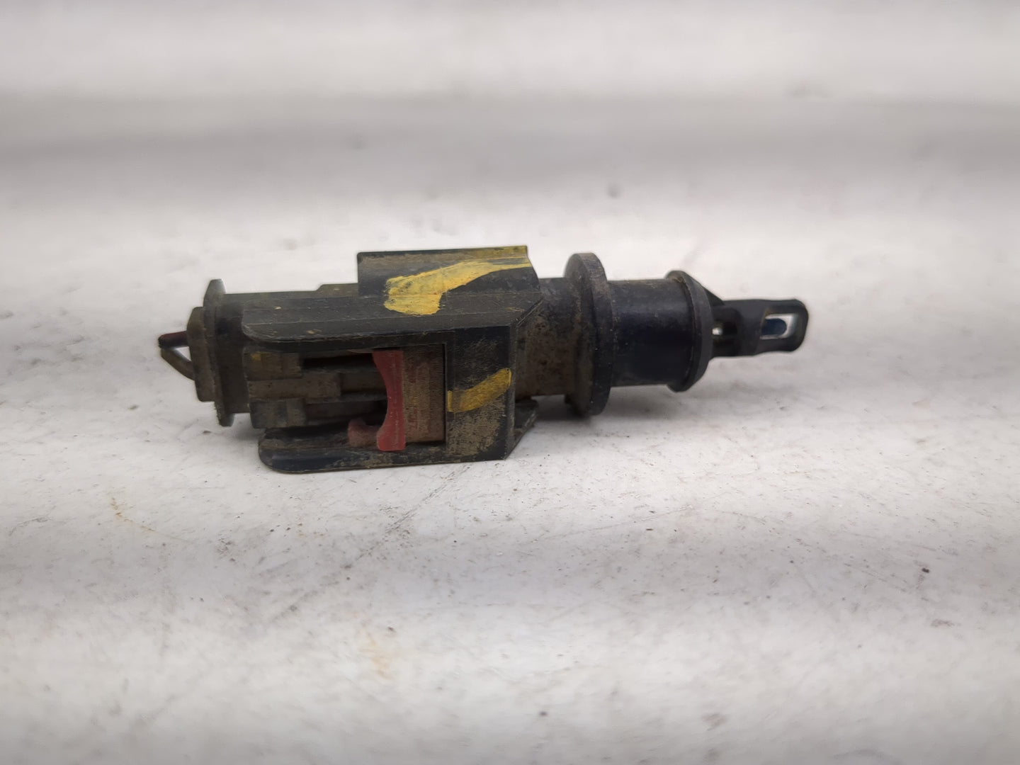2009-2010 Jeep Patriot Mass Air Flow Meter Maf 1489800 - Oemusedautoparts1.com