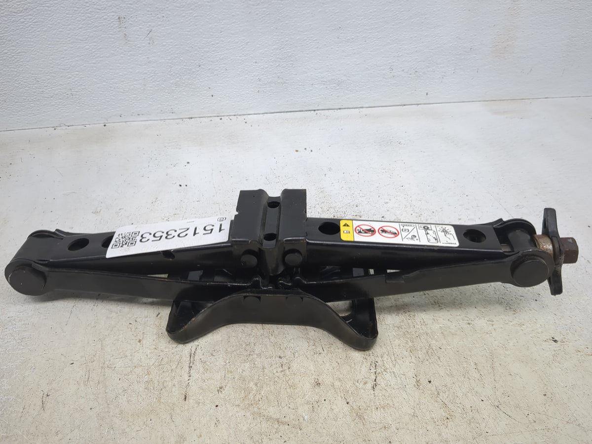 2009 Jeep Patriot Spare Scissor Car Jack Black - Oemusedautoparts1.com