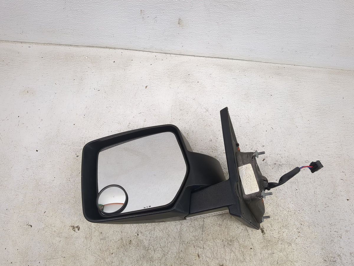 2007-2012 Jeep Patriot Driver Side View Mirror - Left Door Mirror OEM Used - Oemusedautoparts1.com