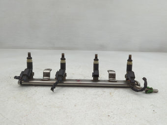 compare product 2009 Jeep Patriot Fuel Injectors P/N:04891575AA Fits OEM Used Auto Parts