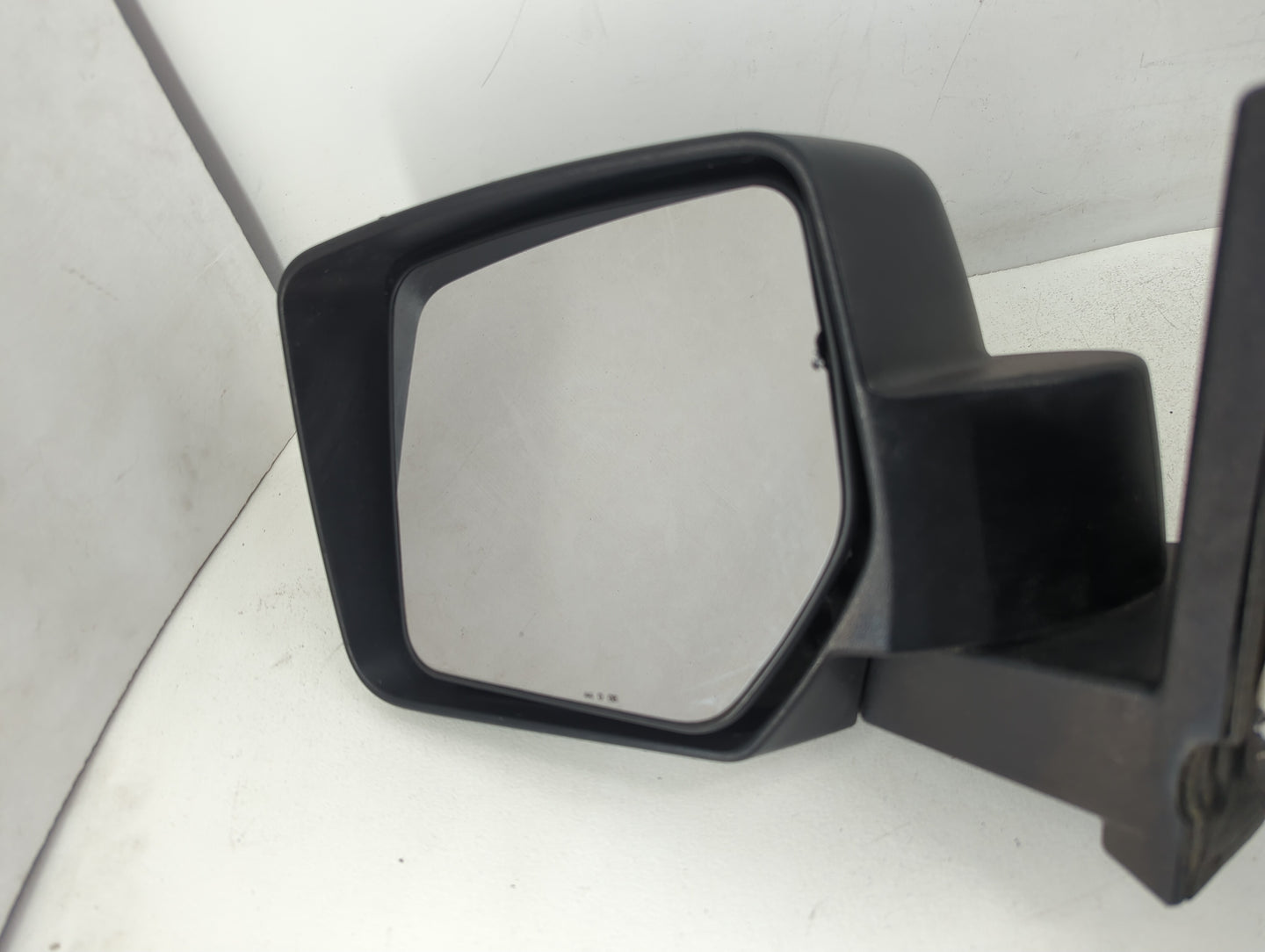 2009 Jeep Patriot Driver Side View Mirror - Left Door Mirror OEM Used - Oemusedautoparts1.com