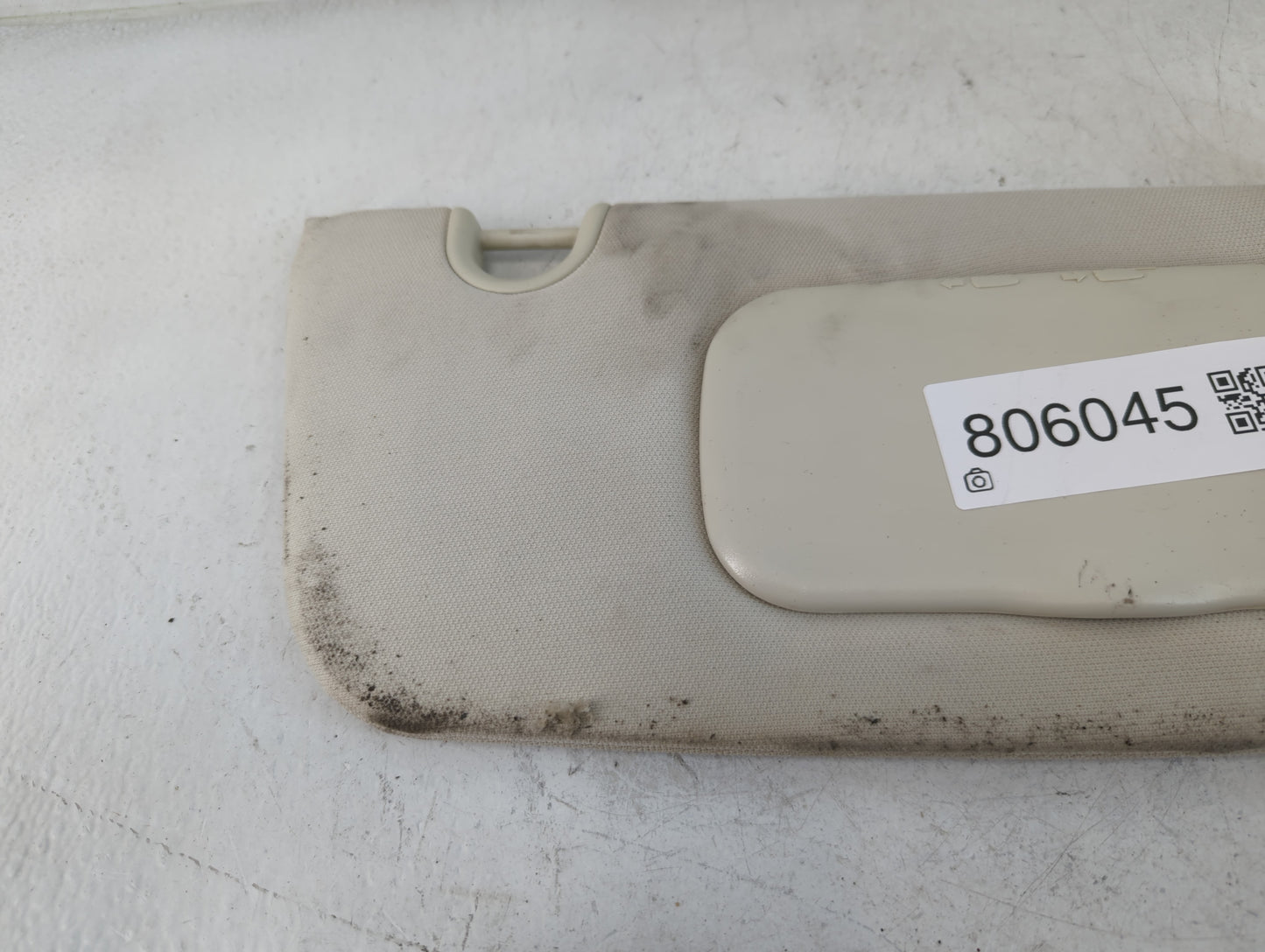 2007-2009 Jeep Patriot Sun Visor Shade Replacement Passenger Right Mirror Fits Fits 2007 2008 2009 OEM Used Auto Parts - Oem
