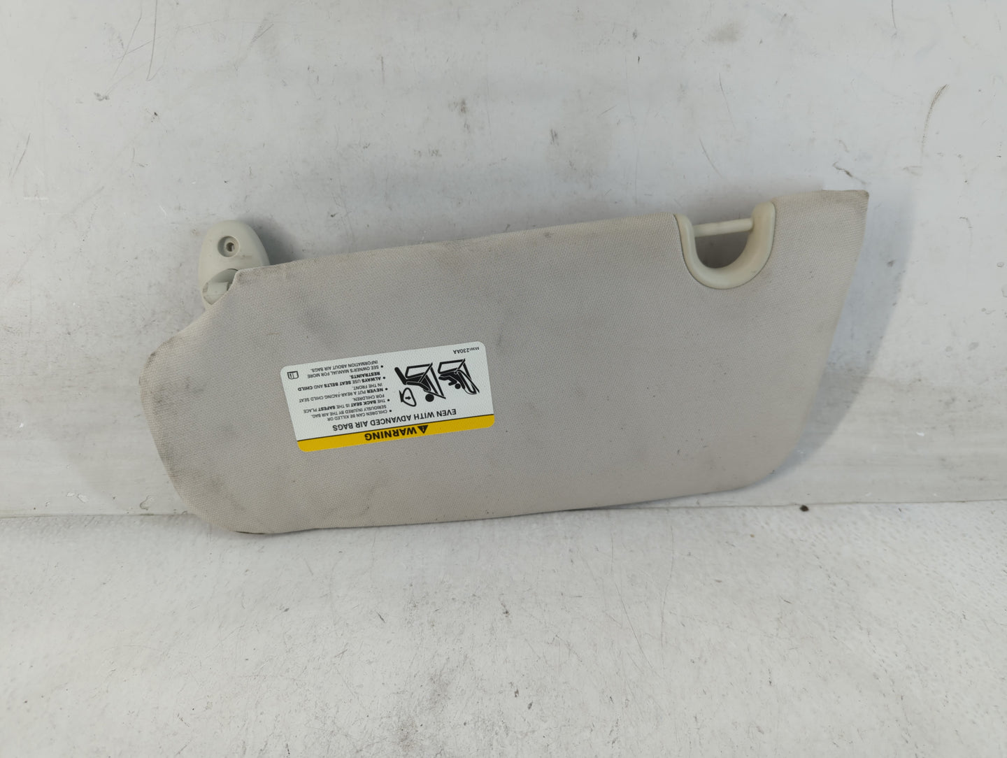 2007-2009 Jeep Patriot Sun Visor Shade Replacement Passenger Right Mirror Fits Fits 2007 2008 2009 OEM Used Auto Parts - Oem