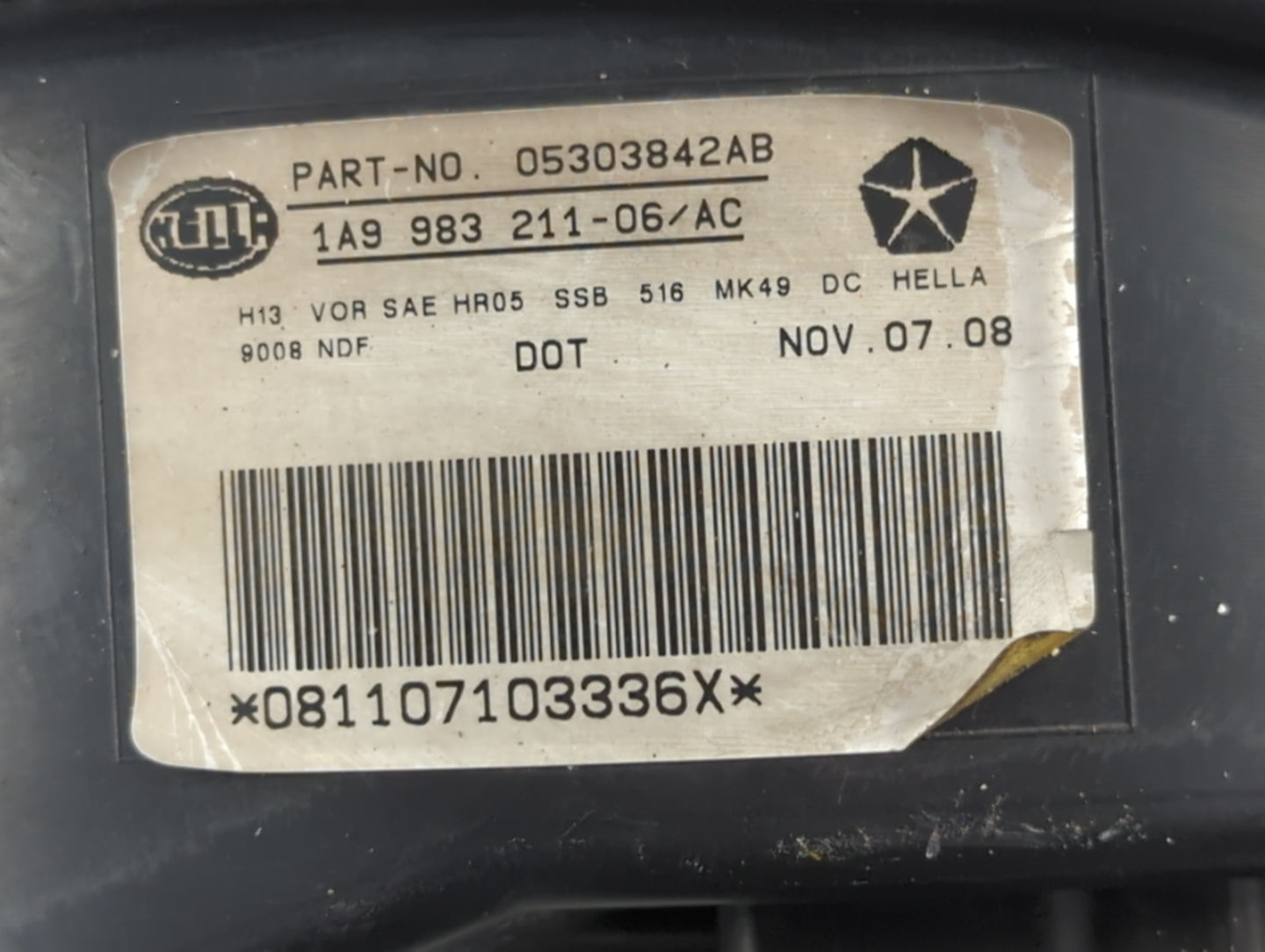 2007-2017 Jeep Patriot Passenger Right Oem Head Light Headlight Lamp - Oemusedautoparts1.com