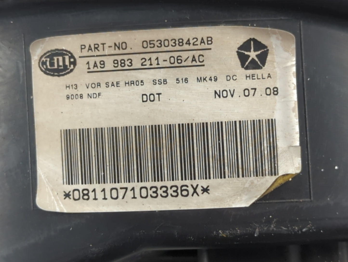 2007-2017 Jeep Patriot Passenger Right Oem Head Light Headlight Lamp - Oemusedautoparts1.com