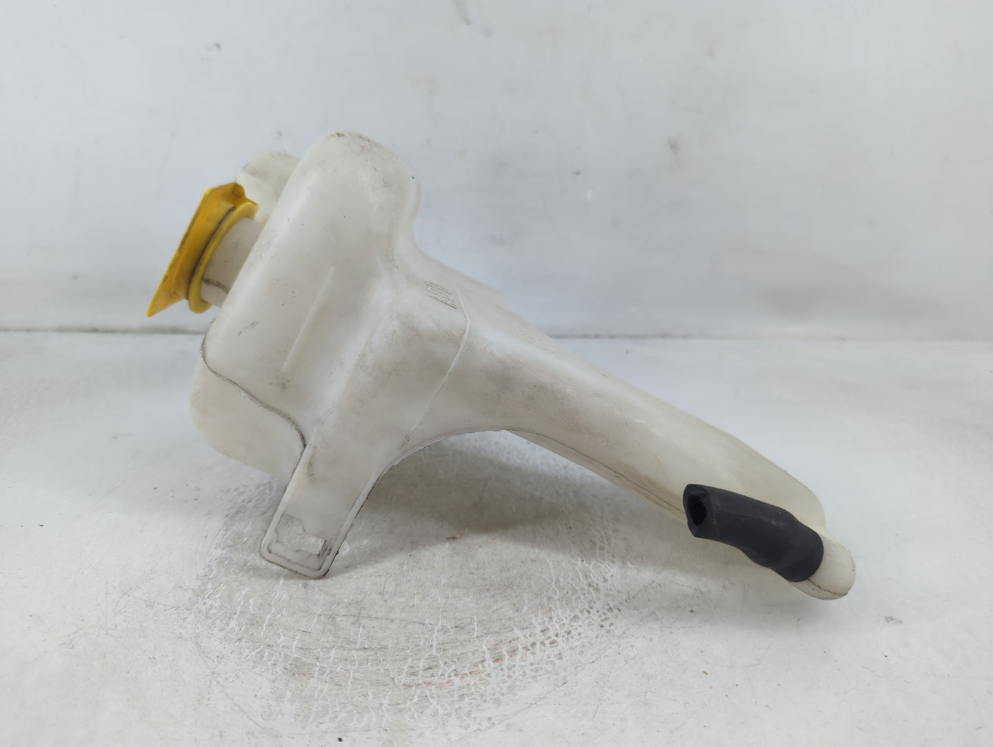 2008-2017 Jeep Patriot Radiator Coolant Overflow Expansion Tank Bottle - Oemusedautoparts1.com
