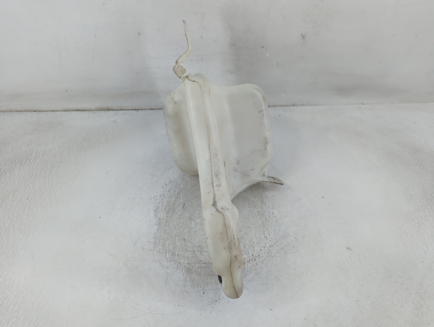 2008-2017 Jeep Patriot Radiator Coolant Overflow Expansion Tank Bottle - Oemusedautoparts1.com