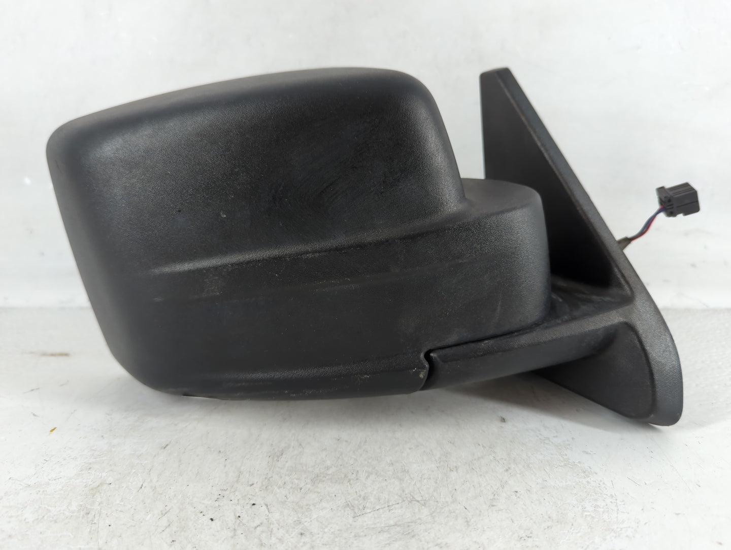 2007-2012 Jeep Patriot Passenger Side View Mirror - Right Door Mirror OEM Used - Oemusedautoparts1.com