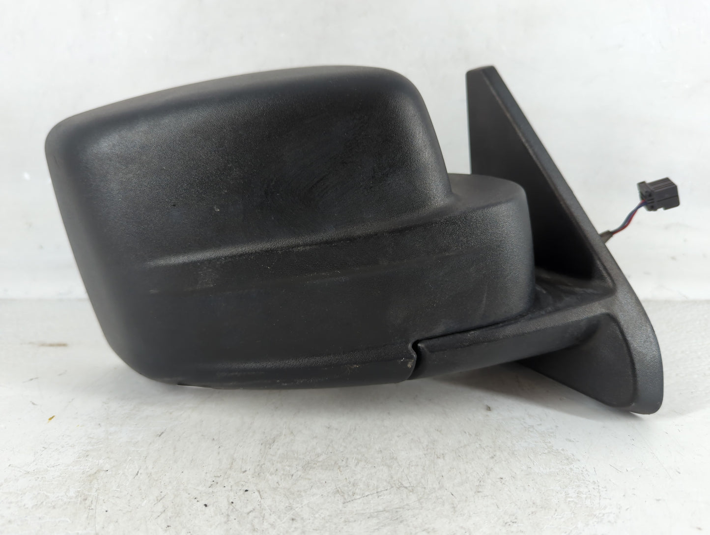 2007-2012 Jeep Patriot Passenger Side View Mirror - Right Door Mirror OEM Used - Oemusedautoparts1.com