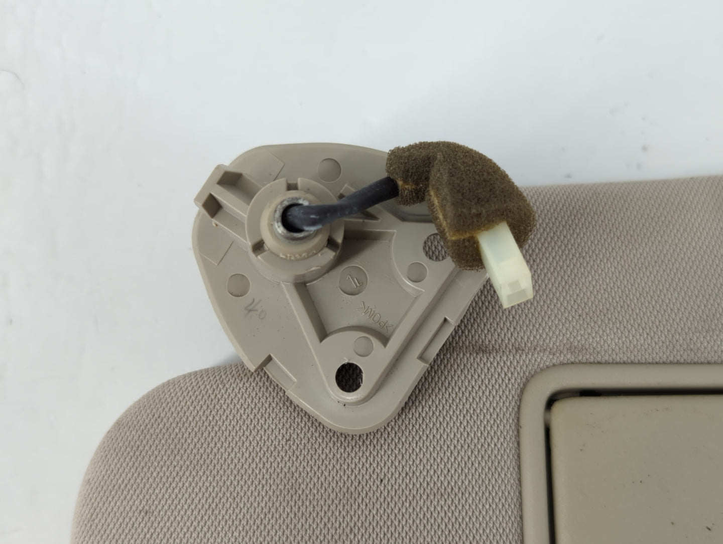 2009 Keychain Infiniti Sun Visor Shade Replacement Driver Left Mirror Fits Fits 2010 2011 2012 2013 2014 OEM Used Auto Parts