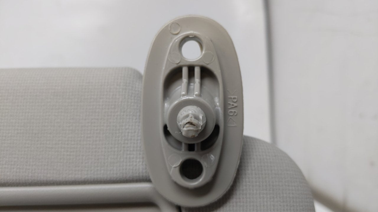 2009 Kia Forte Sun Visor Shade Replacement Passenger Right Mirror Fits OEM Used Auto Parts - Oemusedautoparts1.com