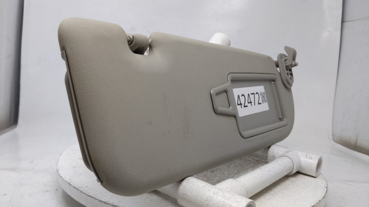2009 Kia Forte Sun Visor Shade Replacement Passenger Right Mirror Fits OEM Used Auto Parts - Oemusedautoparts1.com