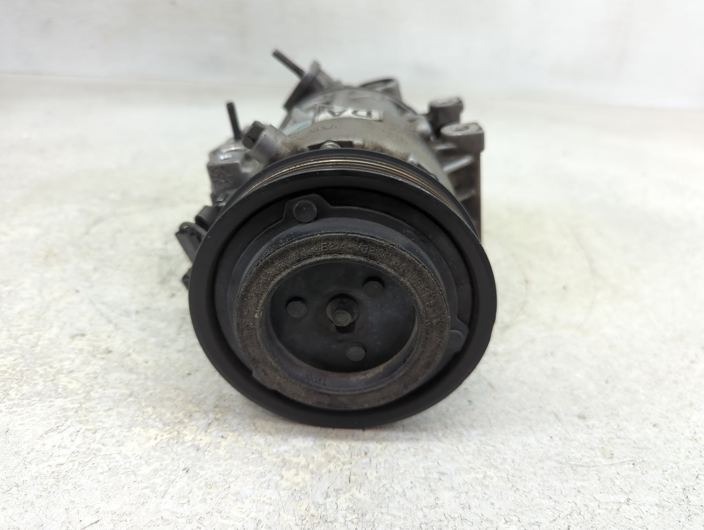 2009 Kia Optima Air Conditioning A/c Ac Compressor Oem - Oemusedautoparts1.com