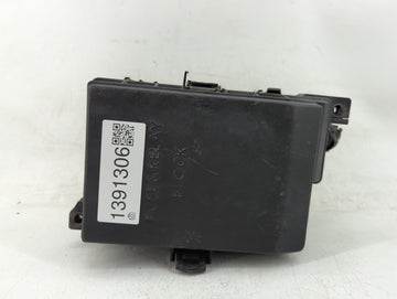 2009-2010 Kia Optima Fusebox Fuse Box Panel Relay Module P/N:91950-2G690 Fits Fits 2009 2010 OEM Used Auto Parts - Oemusedau