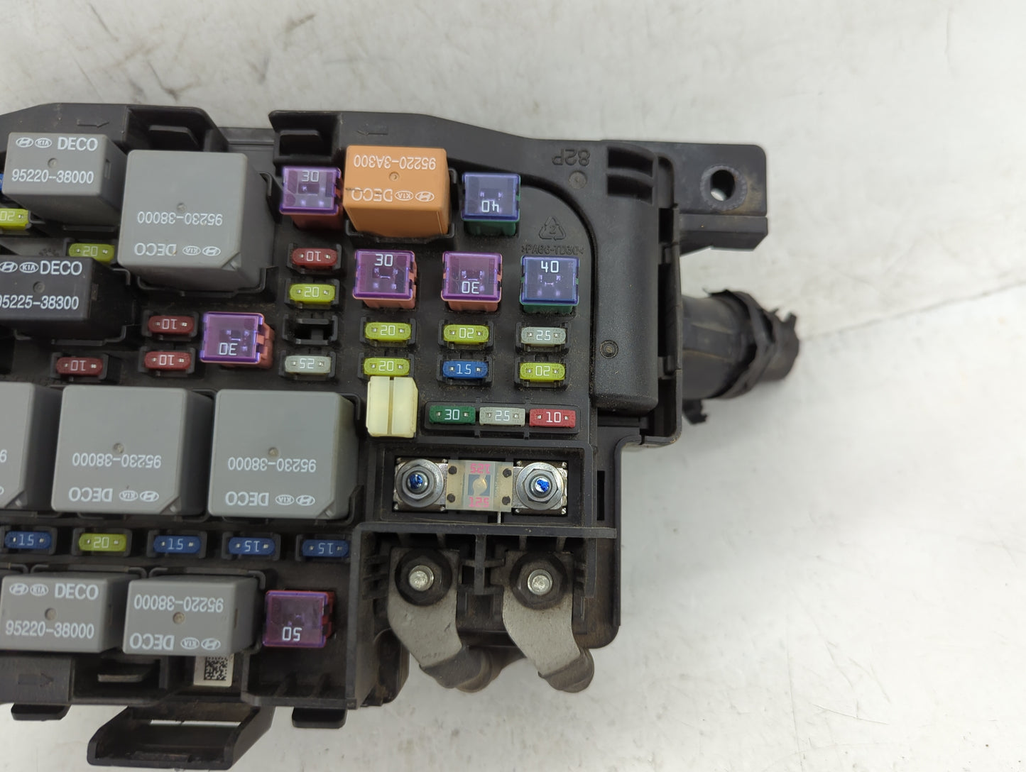 2009-2010 Kia Optima Fusebox Fuse Box Panel Relay Module P/N:91950-2G690 Fits Fits 2009 2010 OEM Used Auto Parts - Oemusedau