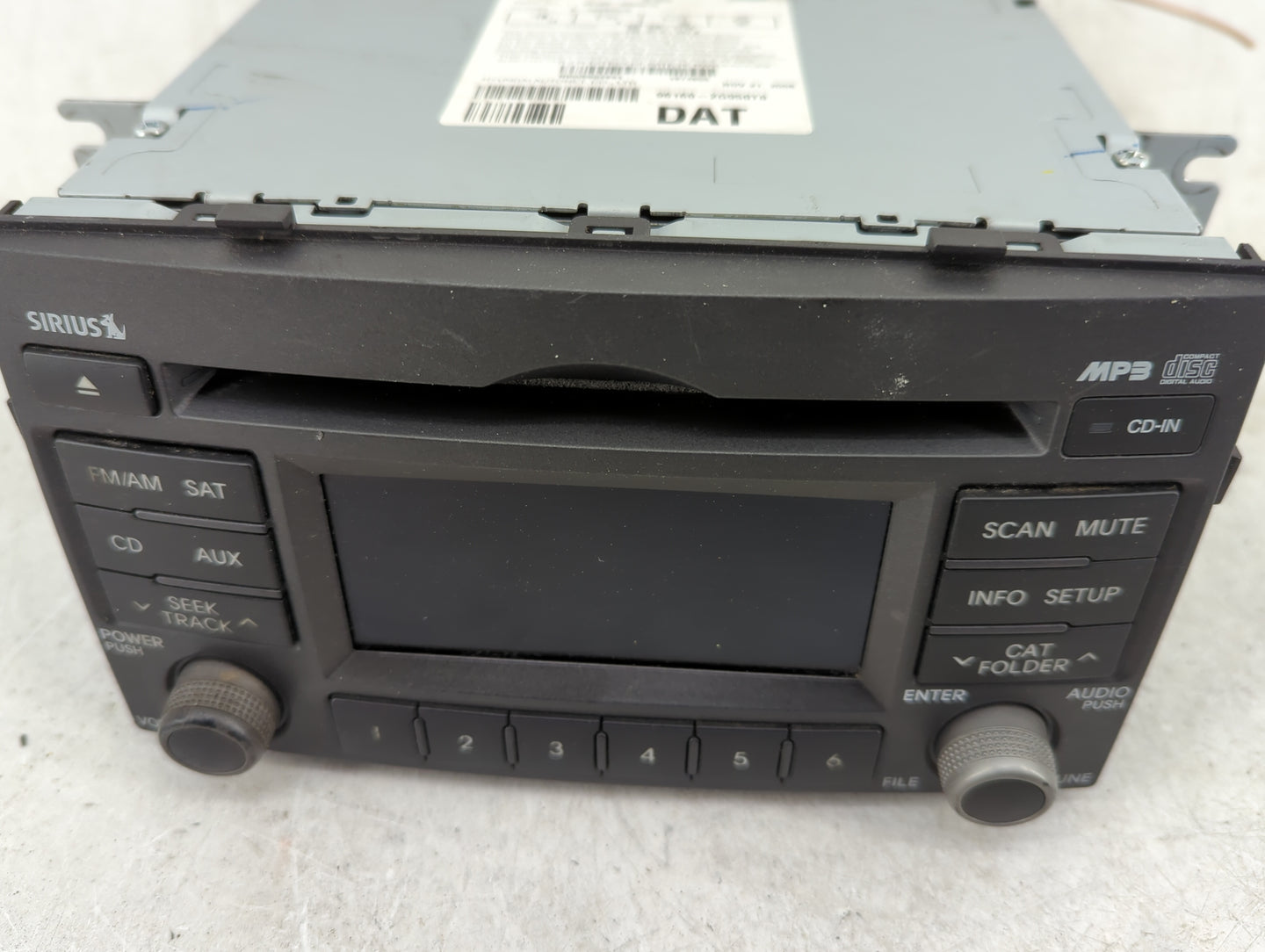 2009-2010 Kia Optima Radio AM FM Cd Player Receiver Replacement P/N:96160-2G950T0 Fits Fits 2009 2010 OEM Used Auto Parts - 