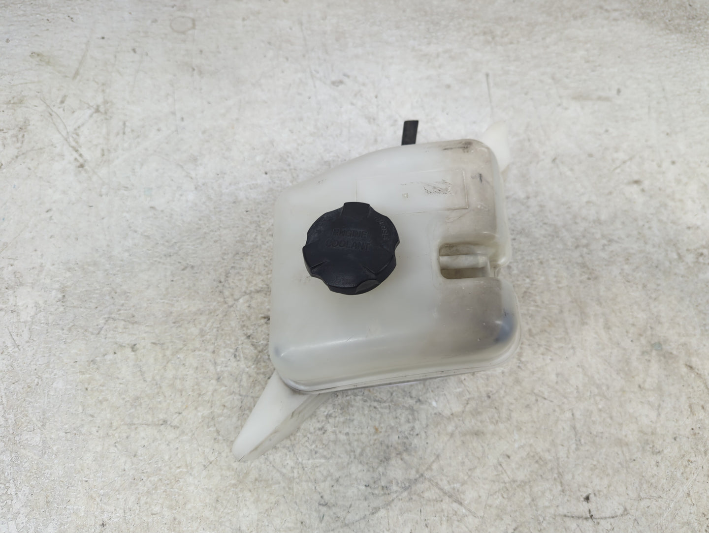 2006-2010 Kia Optima Radiator Coolant Overflow Expansion Tank Bottle 1449638 - Oemusedautoparts1.com