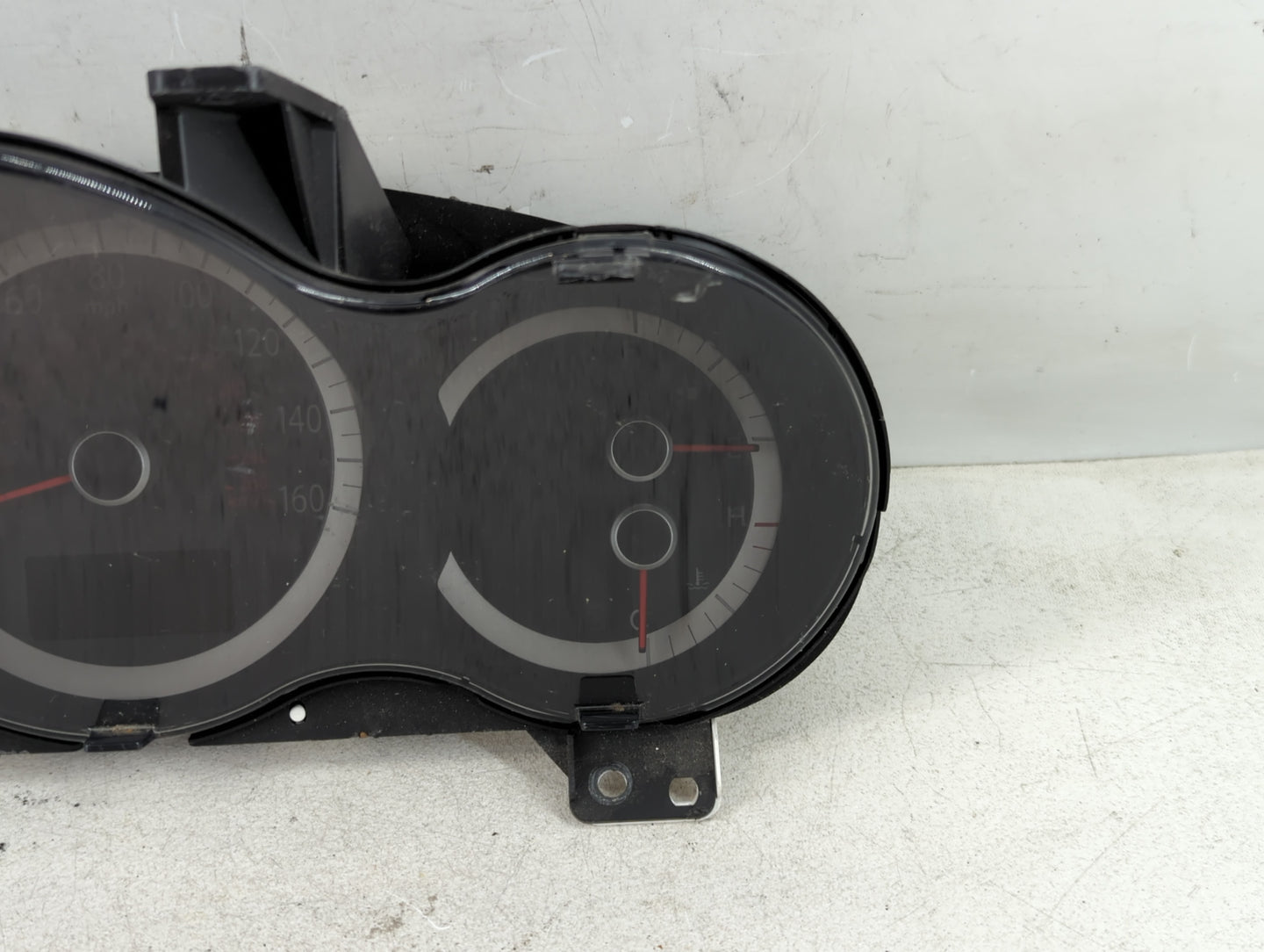 2009-2010 Kia Optima Instrument Cluster Speedometer Gauges Fits Fits 2009 2010 OEM Used Auto Parts - Oemusedautoparts1.com
