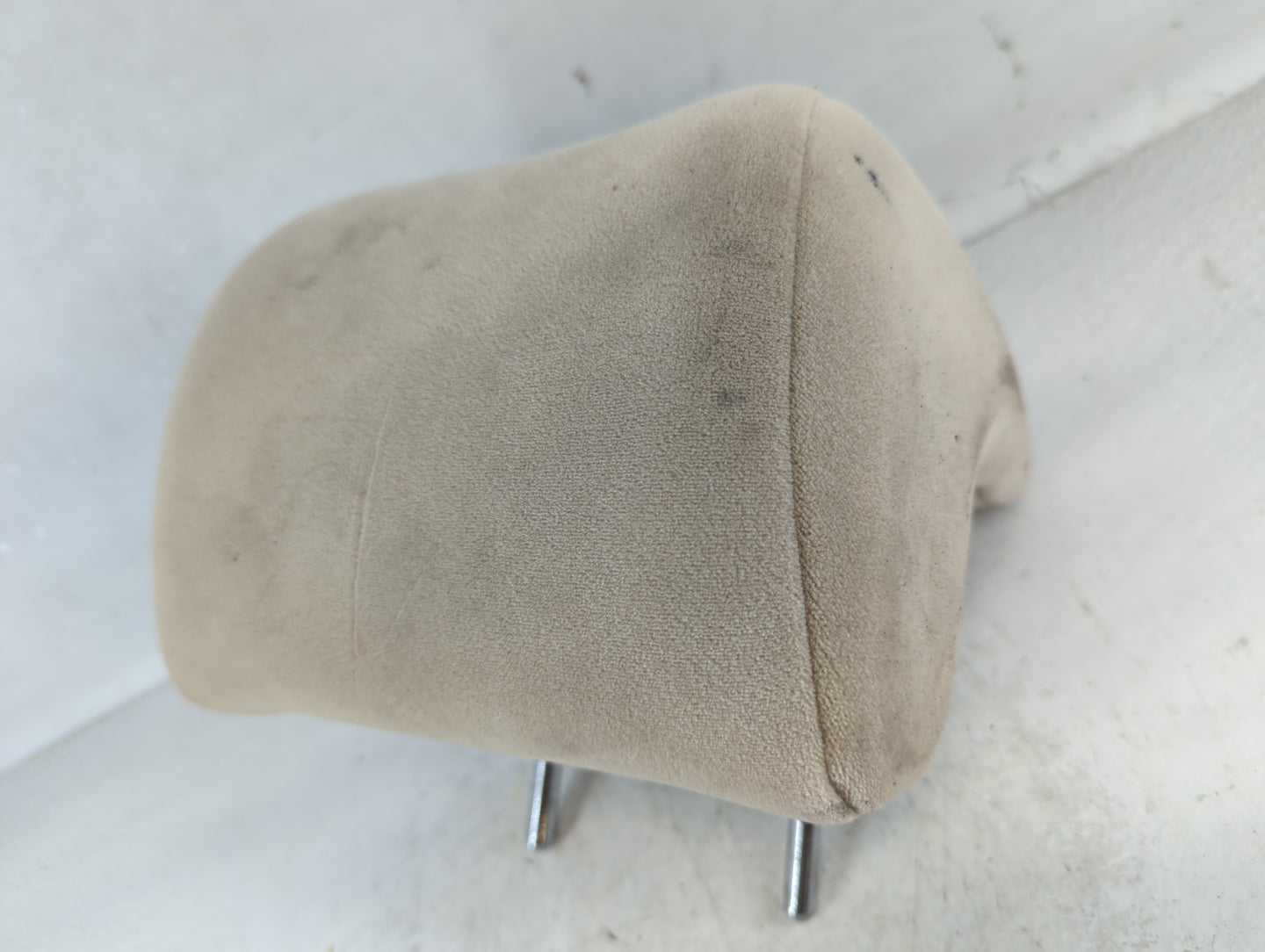 2009-2010 Kia Optima Headrest Head Rest Front Driver Passenger Seat Fits Fits 2009 2010 OEM Used Auto Parts - Oemusedautopar