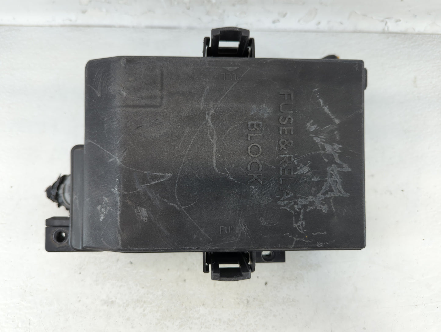 2009-2010 Kia Optima Fusebox Fuse Box Panel Relay Module P/N:91950-2G690 Fits Fits 2009 2010 OEM Used Auto Parts - Oemusedau